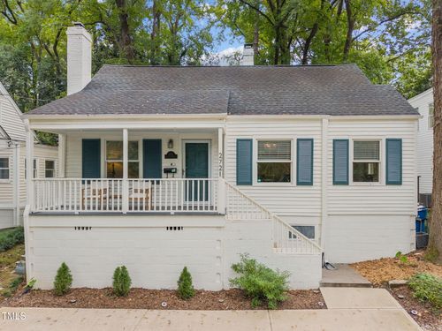 2721 Cartier Dr, Raleigh, NC, 27608-1203 | Card Image