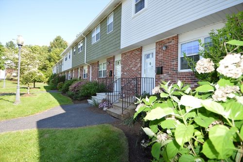 17-17 Bayberry Cir, Millis, MA, 02054-1607 | Card Image