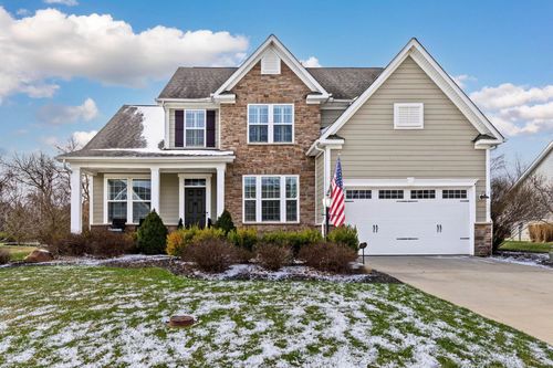 7628 Paradisio Dr, Galena, OH, 43021-7566 | Card Image