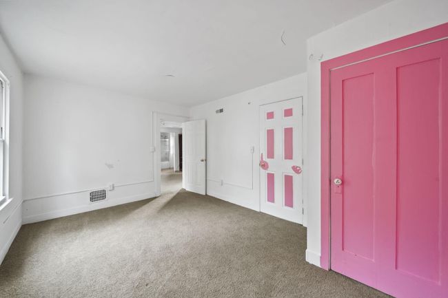 624 N Broad St, Home with 5 bedrooms, 3 bathrooms and 2 parking in Adrian MI | Image 33