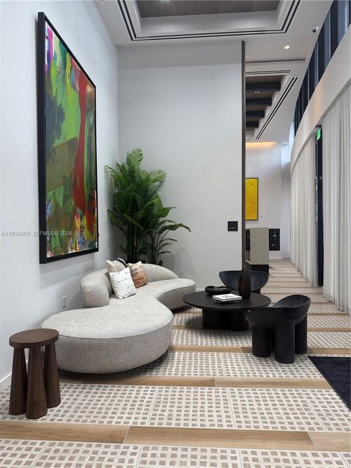 apt-501-225 N Miami Ave, Miami, FL, 33128-1973 | Card Image