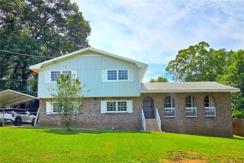 6684 Londonderry Dr, Morrow, GA, 30260-2818 | Card Image