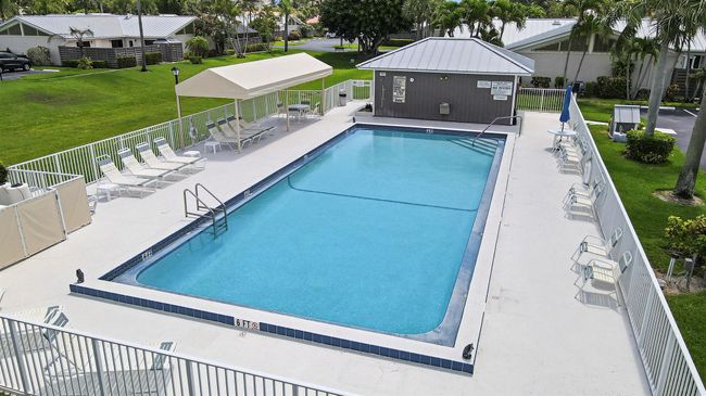 APT-7C - 1801 Us Highway 1, Condo with 2 bedrooms, 2 bathrooms and null parking in Jupiter FL | Image 30
