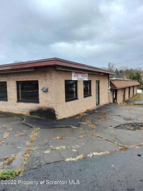 1638 N Keyser Ave, Scranton, PA, 18508-1752 | Card Image