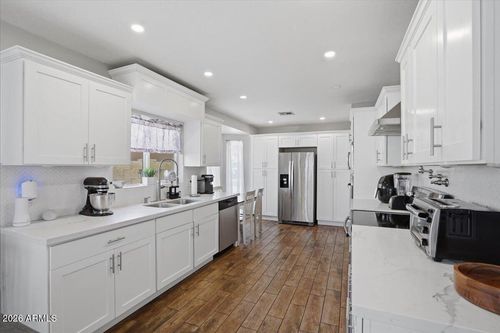 755 E Palomino Dr, Gilbert, AZ, 85296-2925 | Card Image