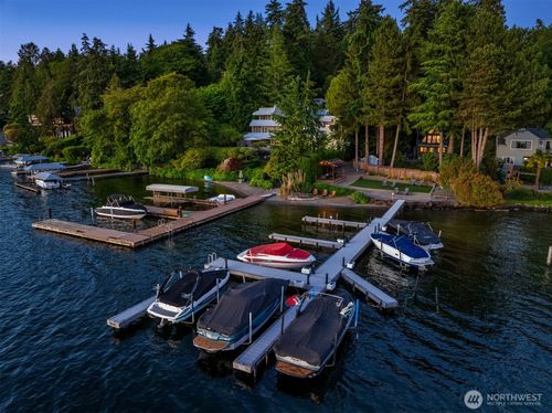 4889 Forest Ave Se, Mercer Island, WA, 98040-4601 | Card Image