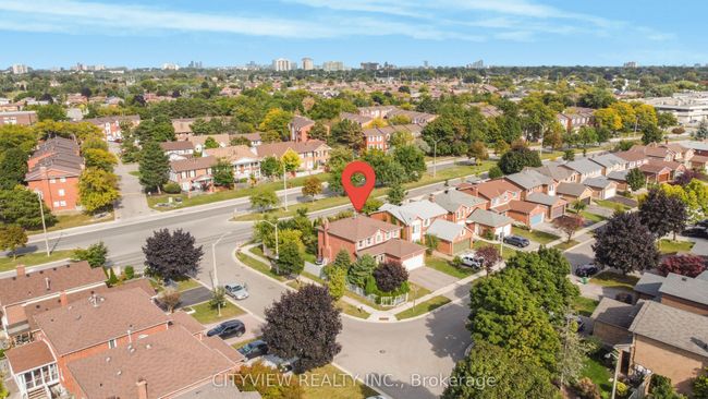 4165 Independence Ave, House other with 3 bedrooms, 3 bathrooms and 2 parking in Mississauga ON | Image 4