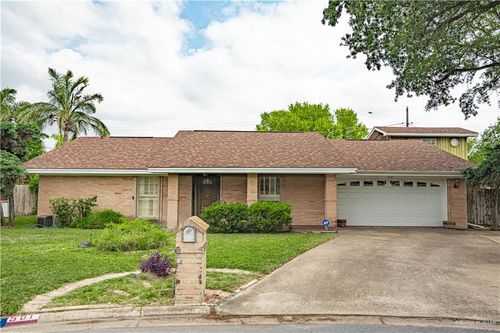 501 W Esperanza Ave, McAllen, TX, 78501-2083 | Card Image