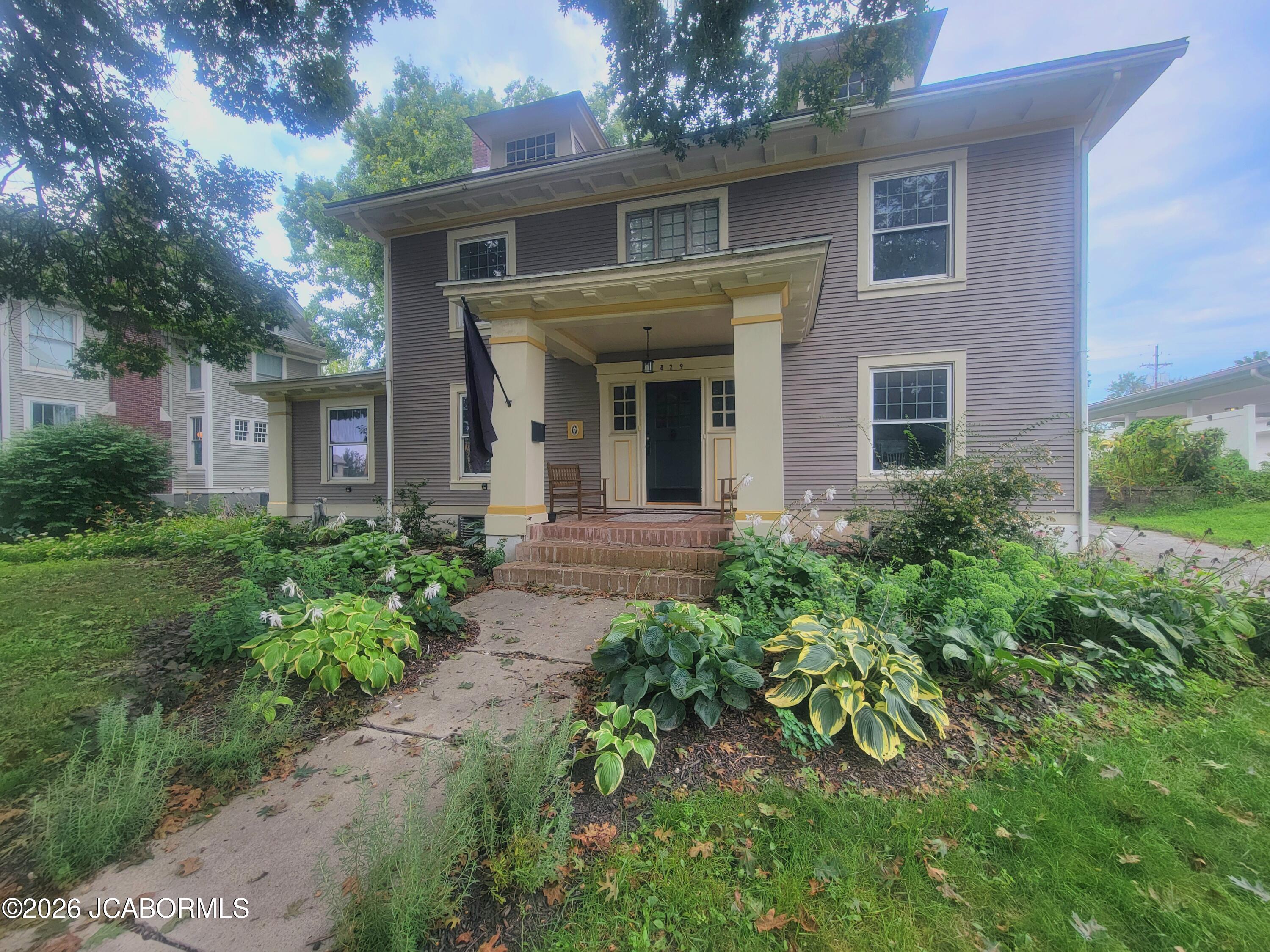 Residential in Fulton