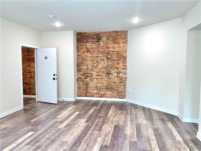 101 N 8 Th St, Condo with 7 bedrooms, 11 bathrooms and null parking in Allentown PA | Image 7