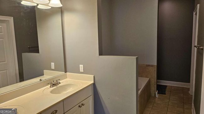 UNIT-13 - 350 Wood Lake Dr, Condo with 3 bedrooms, 2 bathrooms and null parking in Athens GA | Image 9