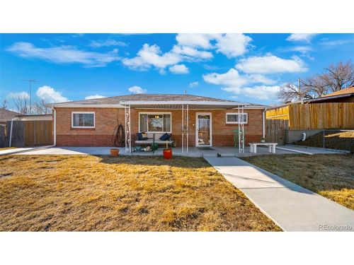 990 Ash Ct, Thornton, CO, 80229-7720 | Card Image