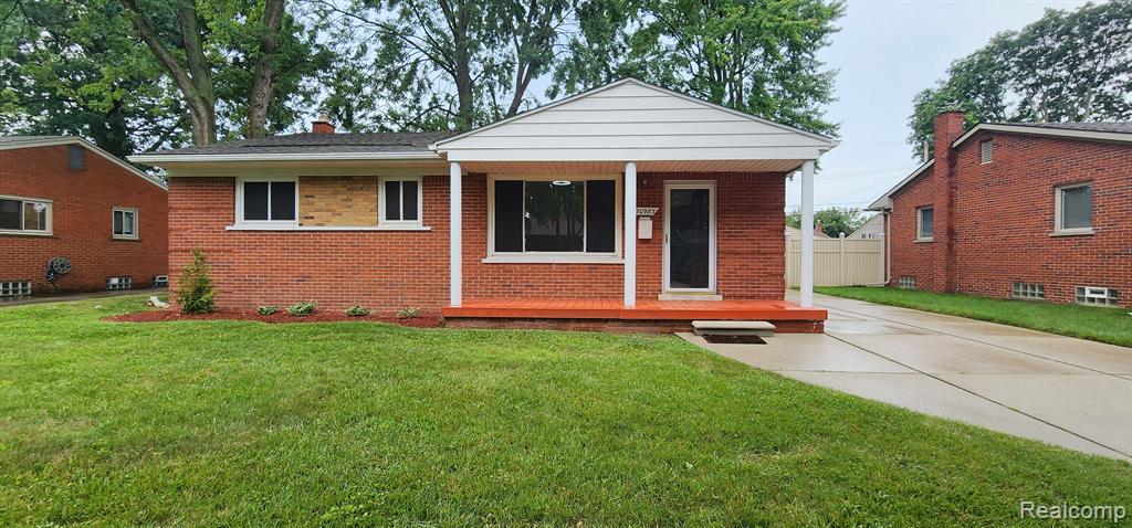Richland St, Livonia, MI 48150