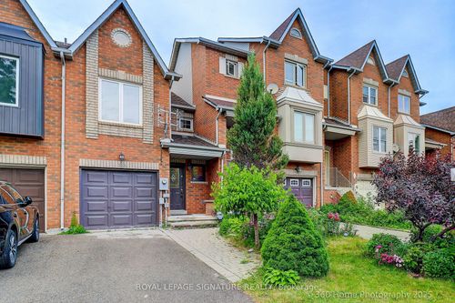 135 Kelso Cres, Maple, ON, L6A2K7 | Card Image