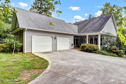 140 Ootsima Way, Loudon, TN, 37774-2814 | Card Image