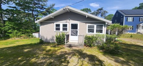 272 Glen Charlie Rd, East Wareham, MA, 02538-1200 | Card Image