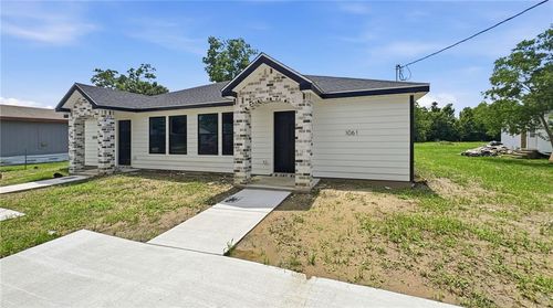 1061-1059-1061 Balsam St, La Place, LA, 70068-5512 | Card Image