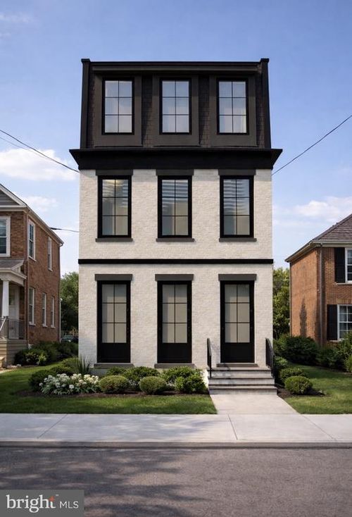 114 E 4th Ave, CONSHOHOCKEN, PA, 19428-1932 | Card Image