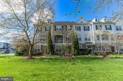 742 Collington Ct, WOODBRIDGE, VA, 22191-1458 | Card Image