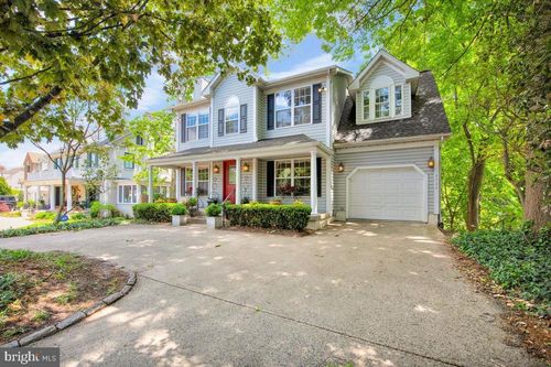 8929 Colesville Road, SILVER SPRING, MD, 20910 | Card Image