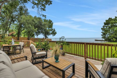 220 Harbor Run Dr, Coldspring, TX, 77331-4538 | Card Image