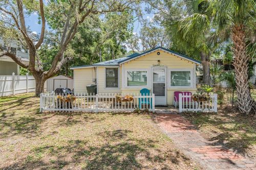 526 5th Ave N, SAFETY HARBOR, FL, 34695-3011 | Card Image