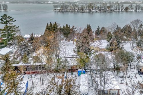 58 Valhalla Lane, Prince Edward County, ON, K0L1P0 | Card Image