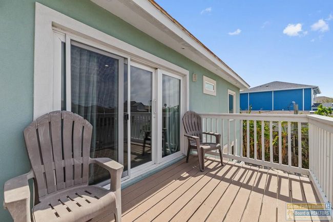 1109 Tarpon Ave, Home with 4 bedrooms, 5 bathrooms and null parking in Port Isabel TX | Image 36