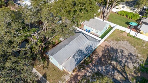 448 Locklie St, Dunedin, FL, 34698-7640 | Card Image