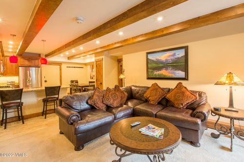 125-22 W Meadow Dr, Vail, CO, 81657-5243 | Card Image