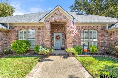 374 Royal Cir, Whitehouse, TX, 75791-5792 | Card Image