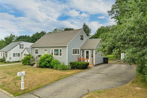 3 Maplewood Ave, Dover, NH, 03820-2007 | Card Image