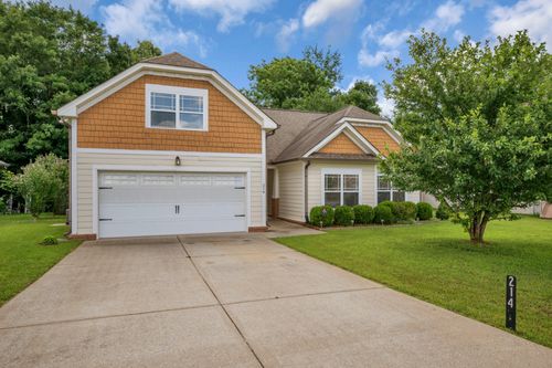 214 Wyburn Pl, Burns, TN, 37029-5110 | Card Image