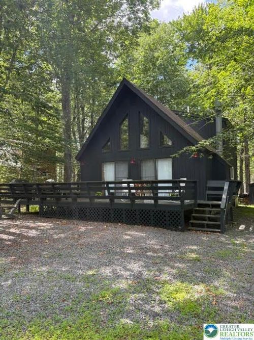 123 Oneida Dr, POCONO LAKE, PA, 18347-8058 | Card Image