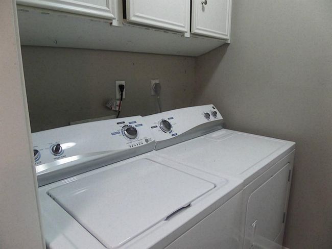 CD - 8915 Emnora Ln, Home with 3 bedrooms, 2 bathrooms and null parking in Houston TX | Image 9
