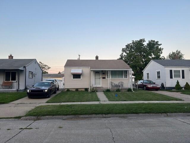 19th St, Wyandotte, MI 48192