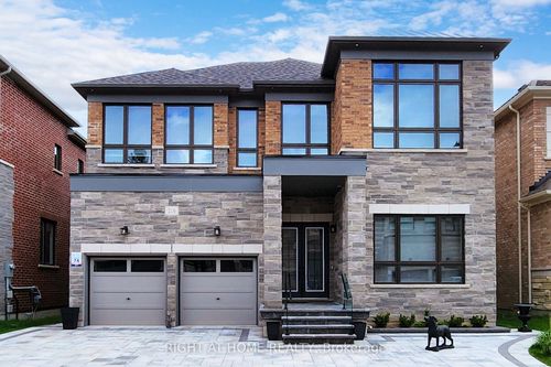 216 Sunset Vista Crt, Aurora, ON, L4G3Y1 | Card Image
