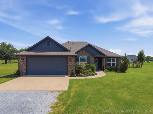 1500 Clayton Rd, Pryor, OK, 74361-3300 | Card Image
