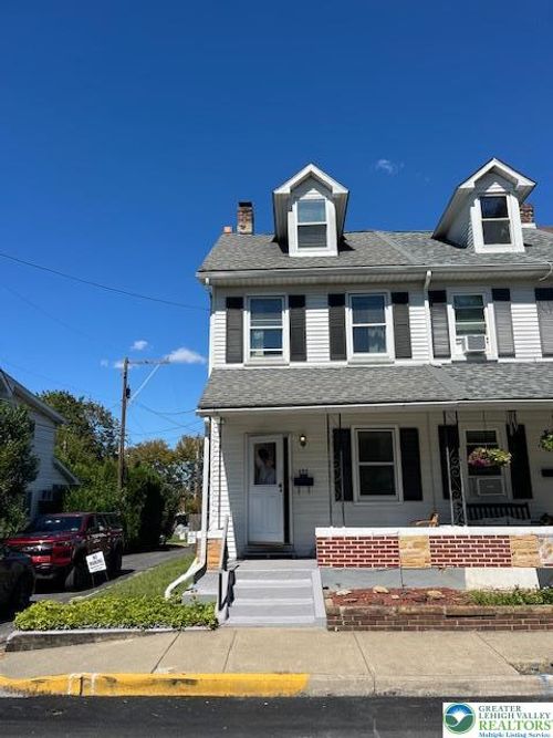 653 Furnace St, Emmaus, PA, 18049-3709 | Card Image