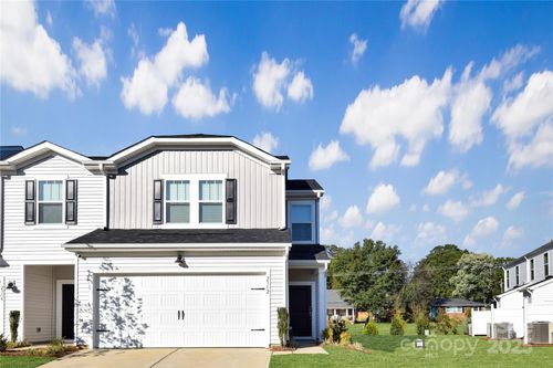 2312 Belterra Dr, Charlotte, NC, 28216-1397 | Card Image
