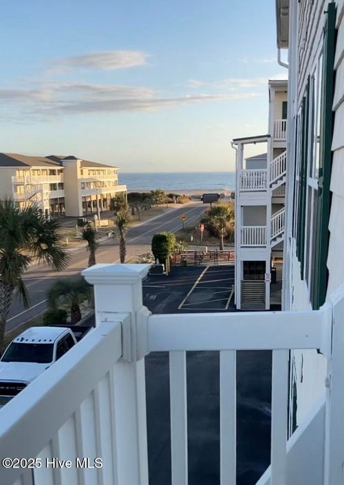 3203-105 Se 58th St, Oak Island, NC, 28465-5069 | Card Image