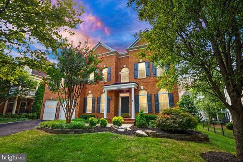 19339 Mill Dam Pl, LEESBURG, VA, 20176-1656 | Card Image