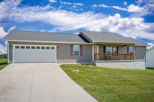 410 Old Elmore Rd, Crossville, TN, 38571-7128 | Card Image