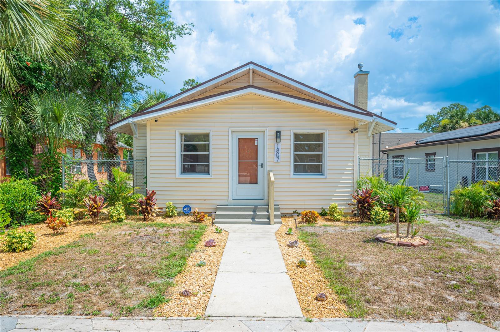 19th Ave, Saint Petersburg, FL 33712