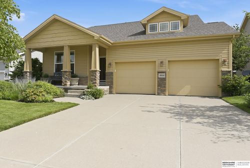 19014 Josephine Street, Omaha, NE, 68136 | Card Image