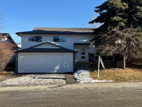 7032 78 St Nw, Calgary, AB, T3B4H9 | Card Image