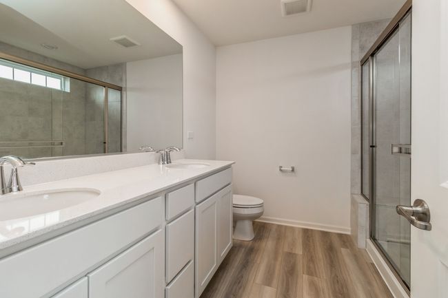 25624 W Springview Dr, Home with 3 bedrooms, 3 bathrooms and null parking in Plainfield IL | Image 11