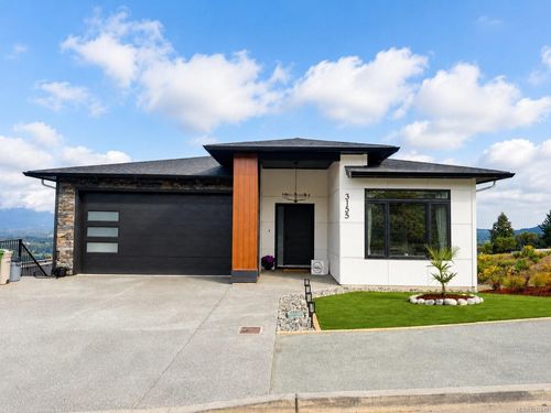 3155 Woodrush Dr, Duncan, BC, V9L0J9 | Card Image
