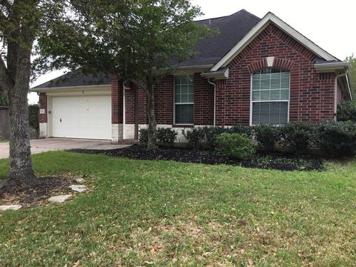 7612 Misty Lake Ln, Pearland, TX, 77581-7536 | Card Image