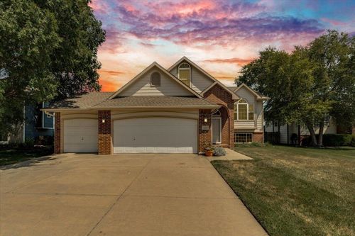 616 W Gatewood Ln, Andover, KS, 67002-7403 | Card Image